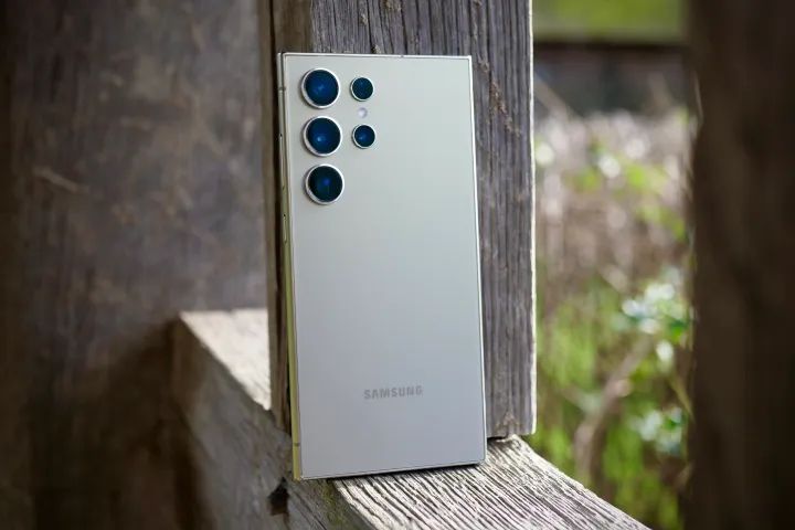 Samsung Galaxy S24 Ultra di Tahun 2025: Apakah Masih Layak Dibeli?