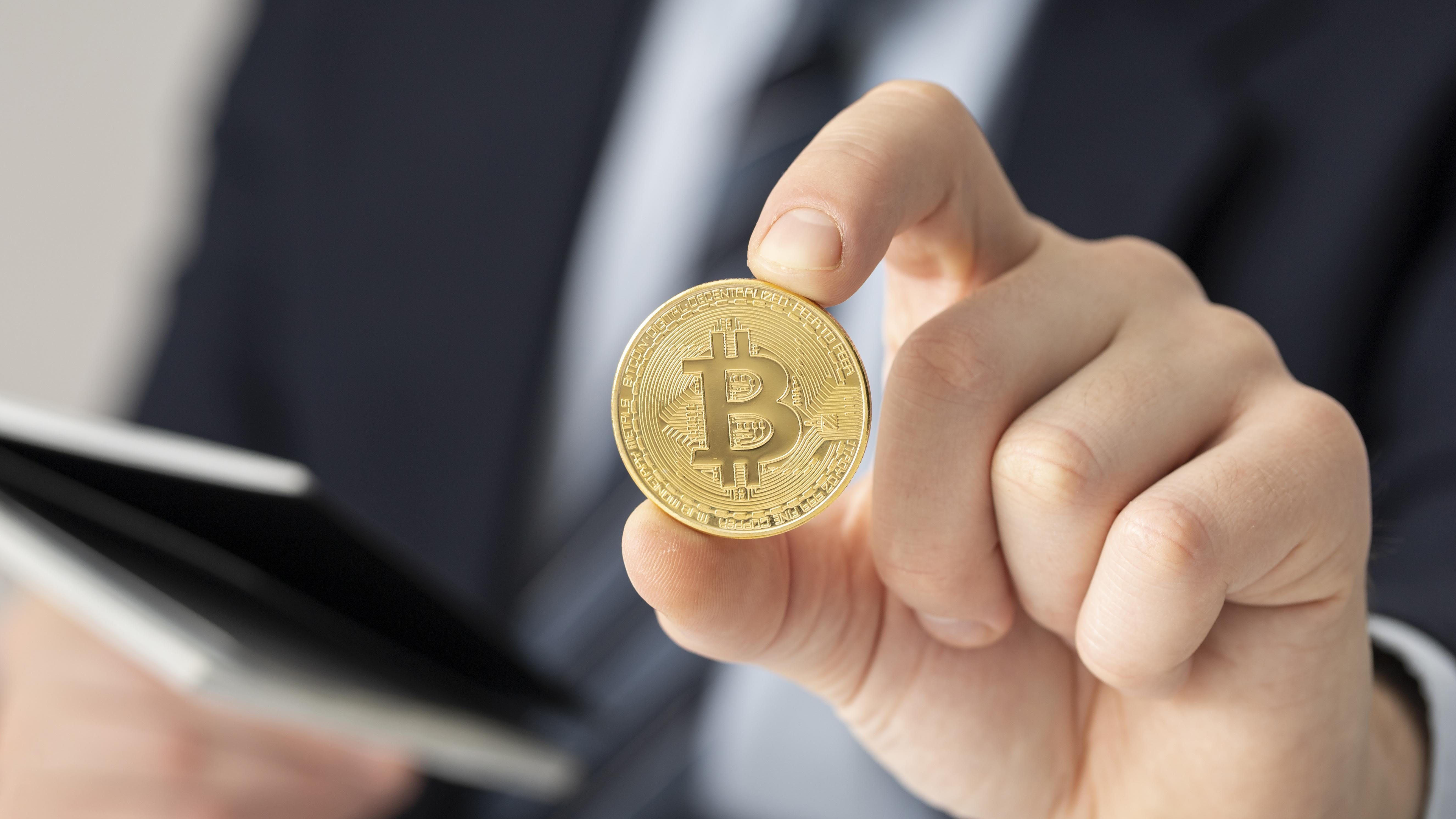 Harga Bitcoin Diprediksi Anjlok, Apa Penyebabnya?