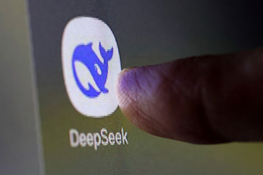 DeepSeek, AI Asal China yang Ada di Puncak App Store: Kok Bisa?