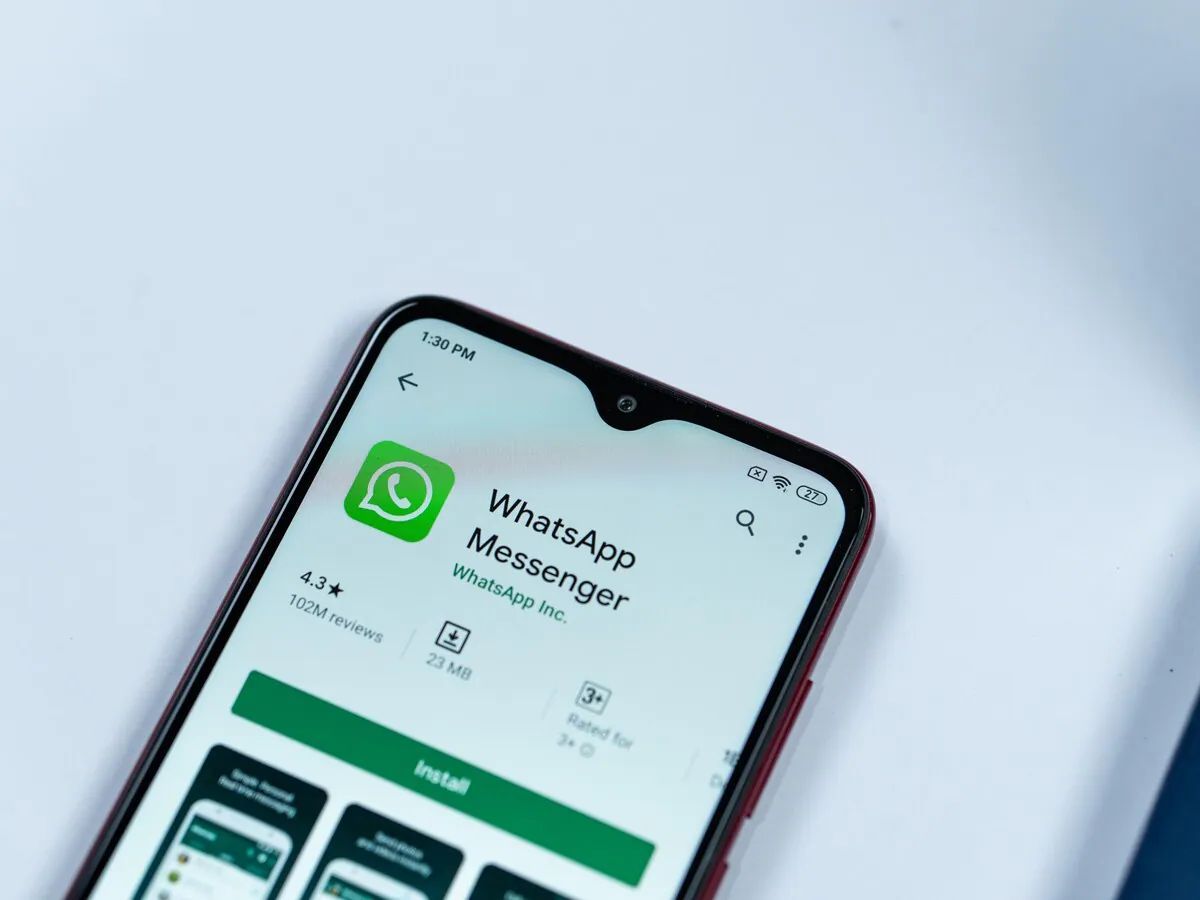 Cara Mudah Mengubah Warna Bubble Chat dan Wallpaper Terbaru di WhatsApp