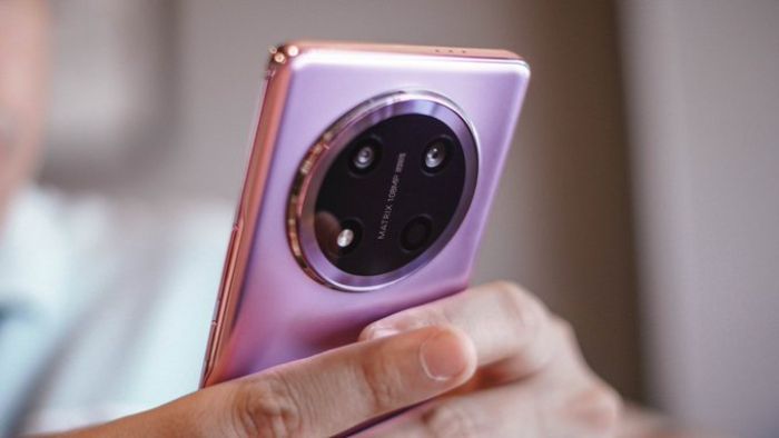 Honor Siapkan Ponsel Baru dengan Baterai 8000mAh, Speaker hingga 300 Persen Lebih Kencang