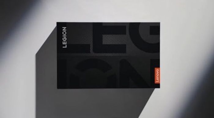 Lenovo Dikabarkan Sedang  Siapkan Tablet Gaming Compact dengan Snapdragon 8 Elite