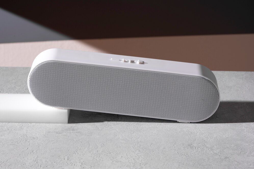5 Tips Memilih Speaker Bluetooth dengan Bass Mantap, Biar Nggak Salah Pilih!