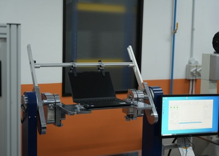 Lenovo Produksi Laptop dan Desktop Berbasis AI di Batam, Resmi Penuhi TKDN Lokal