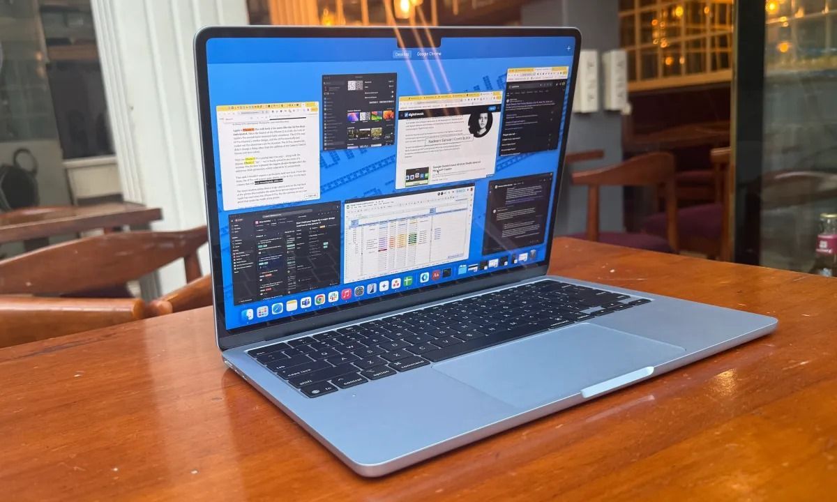 Fitur Dasar Masih Kurang? Biar AI yang Urus di macOS 26