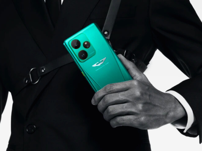 Realme GT 7 Dream Edition Cuma 200 Unit, Tampil Gahar Bareng Aston Martin