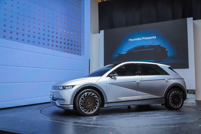 Update Harga Hyundai IONIQ 5 Tipe Tertinggi 2025: Masih Jadi Mobil Listrik Terlaris!