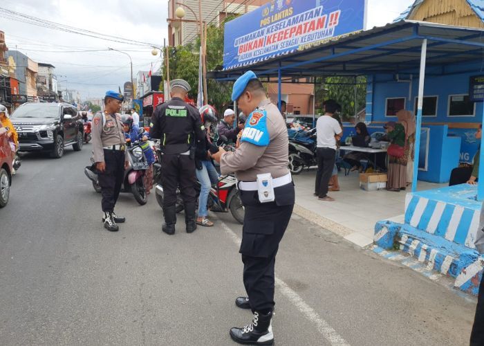 Polres Pinrang Gelar Giat Operasi Terpadu Penertiban Pajak Kendaraan, Berharap Pendapatan Daerah Bertambah