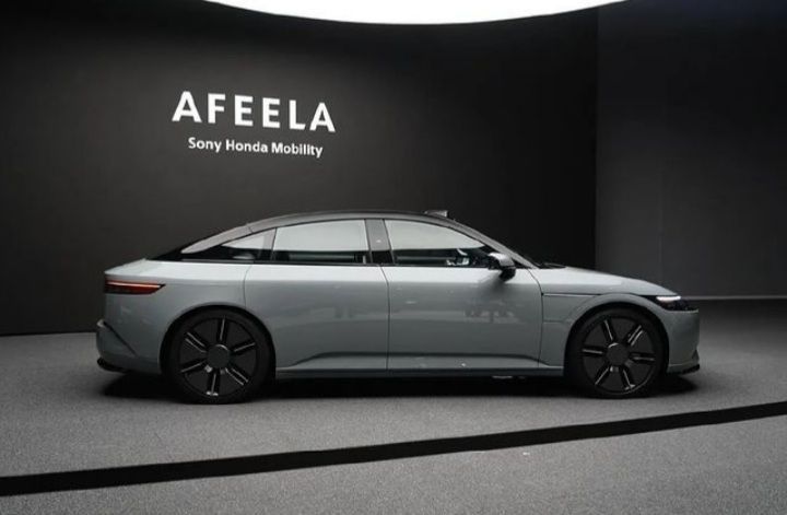 Kolaborasi Sony dan Honda Luncurkan Mobil Listrik Afeela Berbasis Joystick PS5
