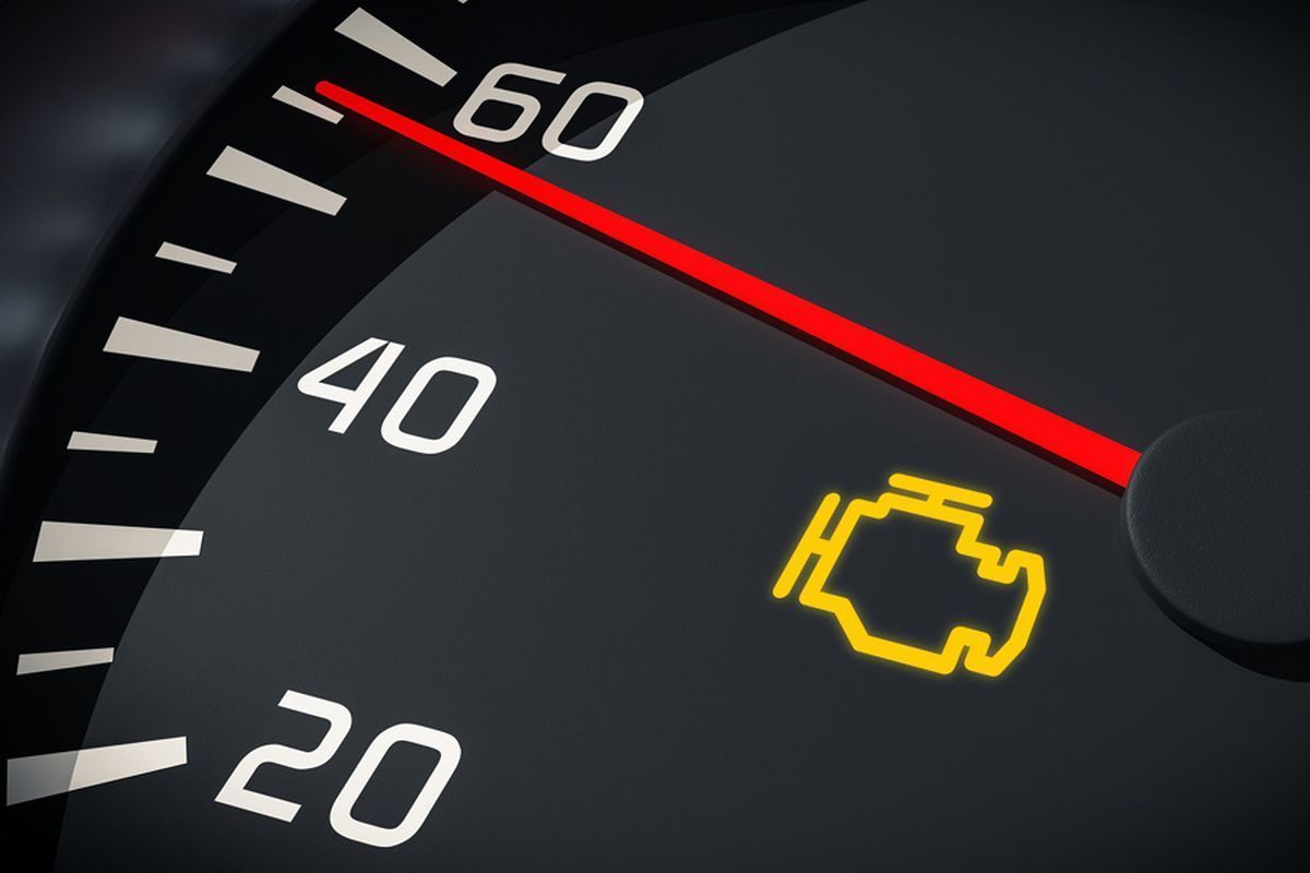 Simak Penyebab Check Engine Mobil Menyala yang Harus Kamu Ketahui