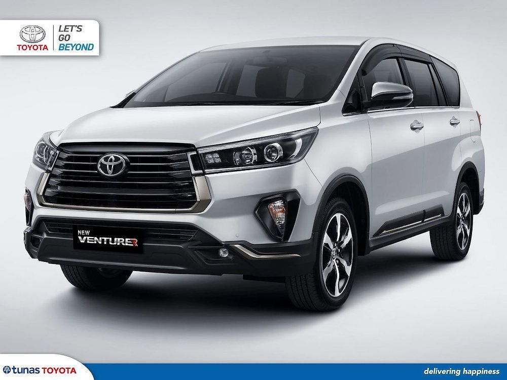 Cari Bahan Cumi Darat? Segini Harga Toyota Kijang Innova Reborn Diesel Terbaru Mei 2025!