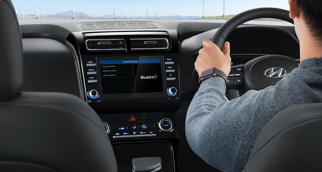 5 Fungsi Fitur Bluelink di Mobil Hyundai Terbaru 2024, Bisa Kontrol Mobil dari Jarak Jauh!