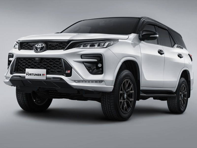 5 Kelebihan Toyota Fortuner GR Sport Terbaru yang Membuatnya Disenangi Masyarakat Indonesia