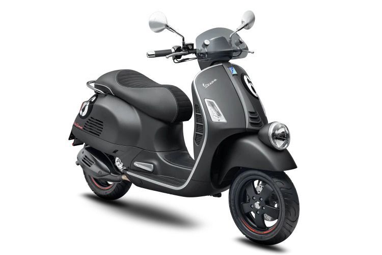 5 Kelebihan Vespa Sei Giorni II Edition 300, Harganya Tembus Ratusan Juta!