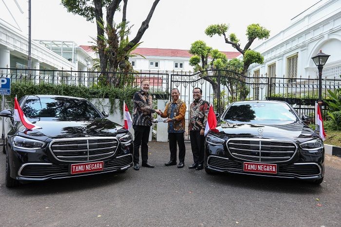60 Unit Mercedes-Benz S-Class Jadi Mobil Tamu Undangan di Pelantikan Prabowo-Gibran