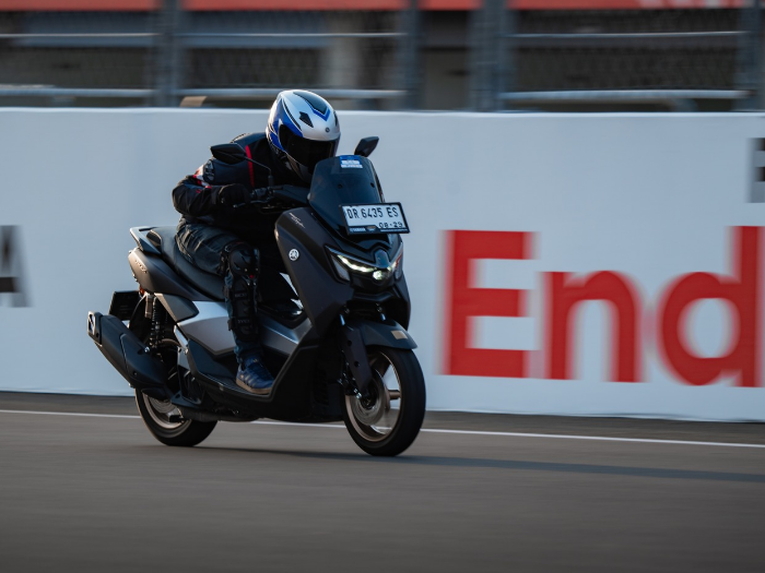 Berapa Kapasitas Tangki Bensin Yamaha Nmax Turbo Terbaru 2025? Simak Infonya di Sini