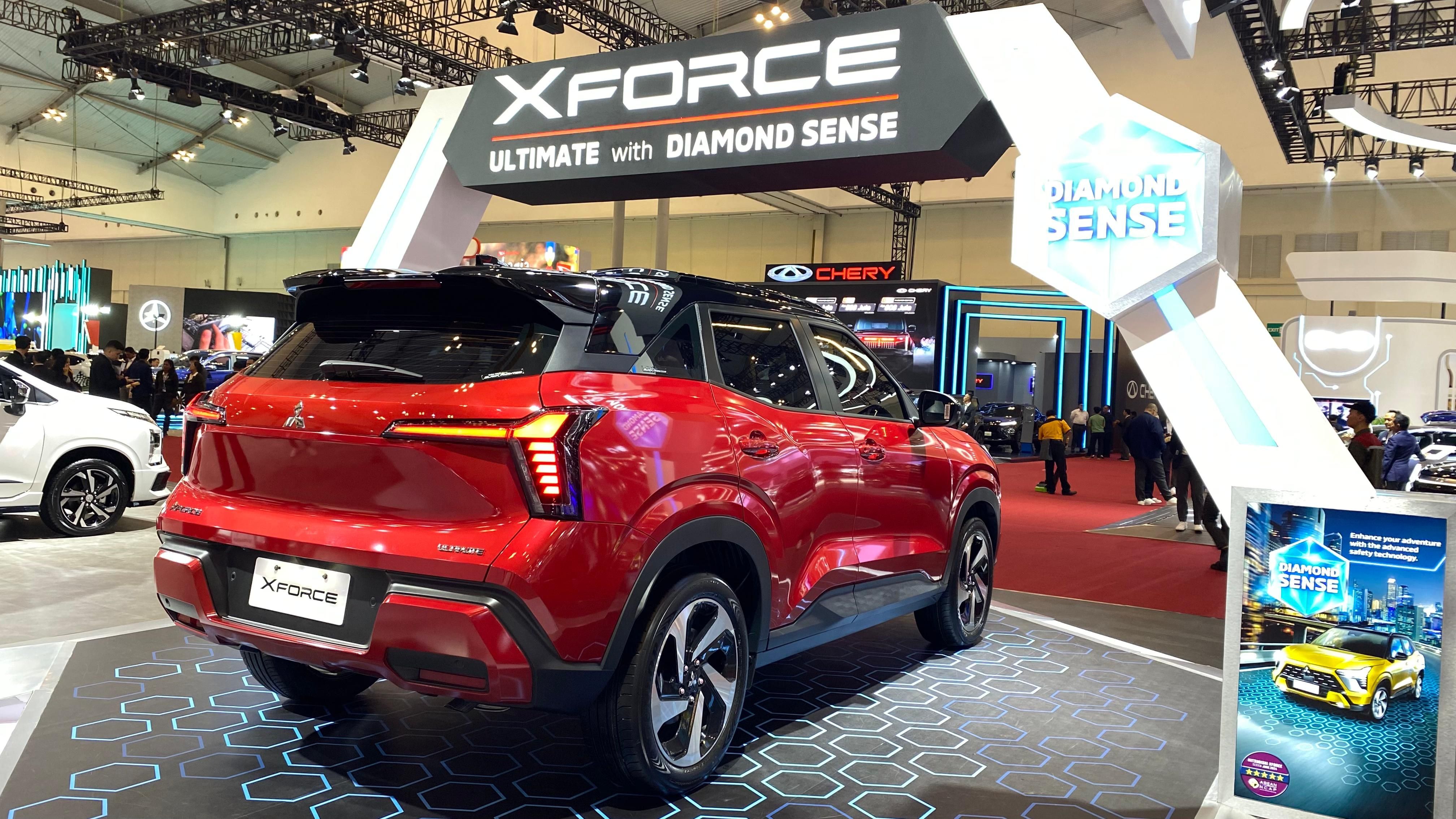 Tembus 426 Jutaan, Ini Spesifikasi dan Kelebihan Mitsubishi Xforce Ultimate Diamond Sense 2025!