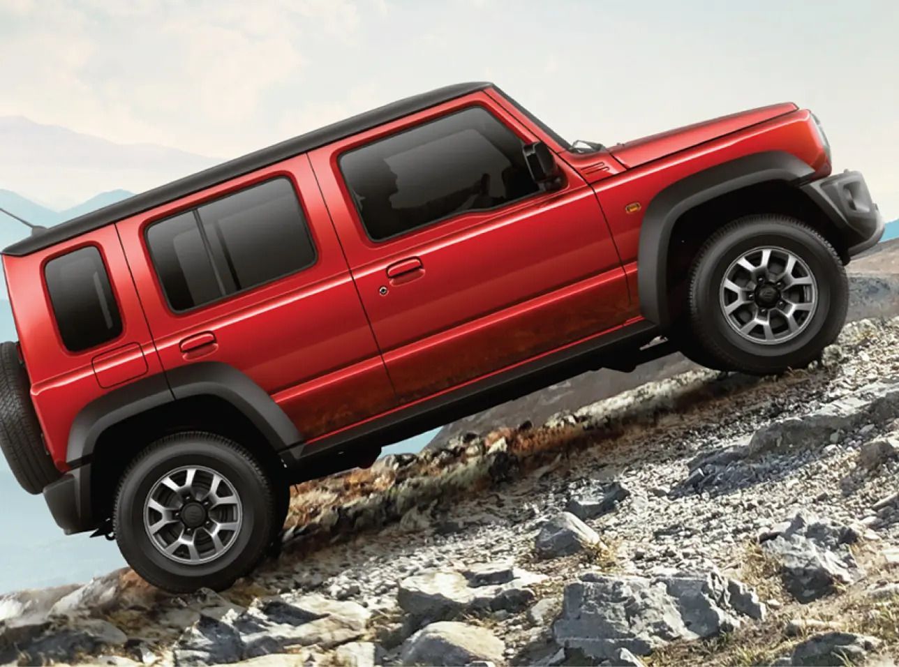 Daftar Fitur Canggih Suzuki Jimny 5 Pintu Terbaru 2024, Cocok untuk Off-Road!