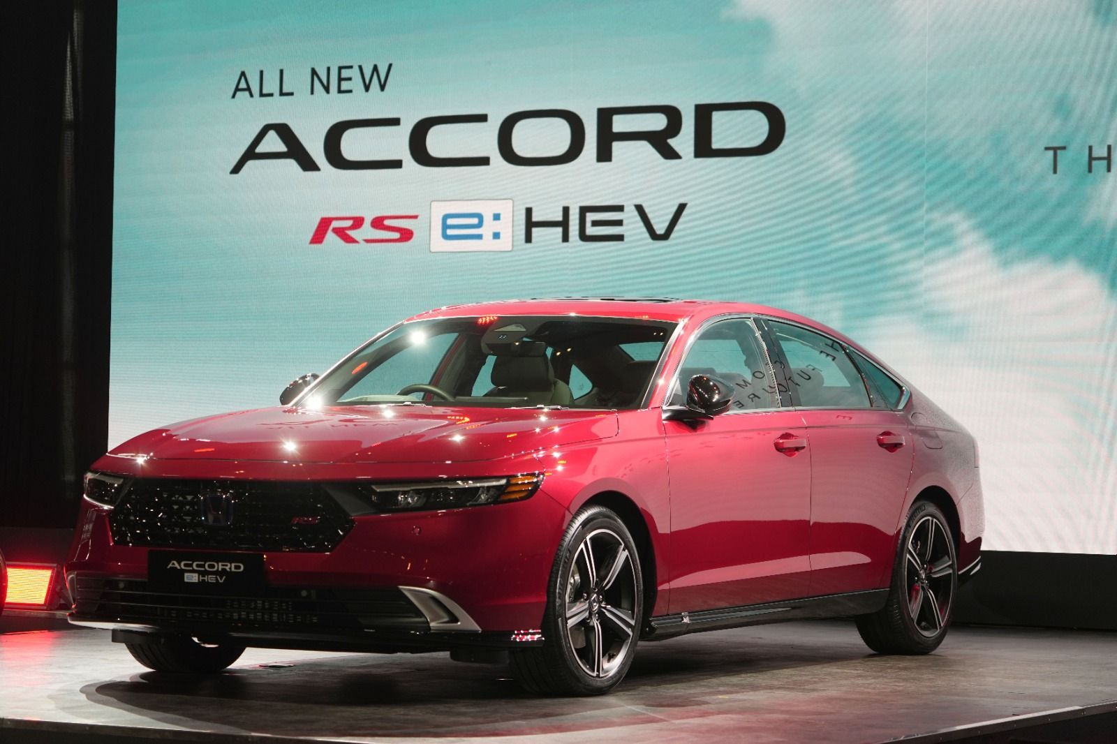 5 Kelebihan All New Honda Accord Terbaru: Mobil Sedan Mewah dengan Desain Sporty!