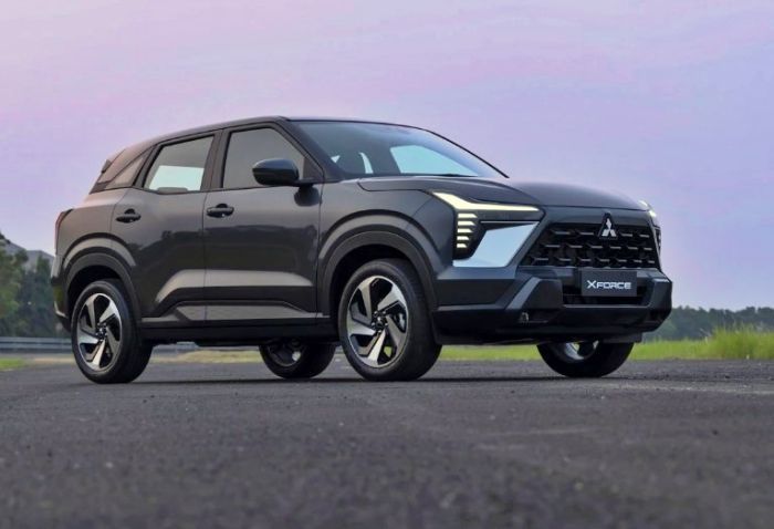 5 Perbandingan Toyota Yaris Cross vs Mitsubishi Xforce Ultimate Diamond Sense, Mending Mana?