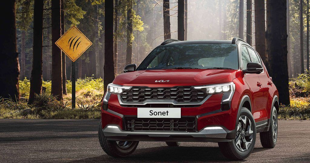 5 Perbandingan Kia Sonet Terbaru vs Toyota Raize GR Sport: Mesin, Fitur dan Harganya!