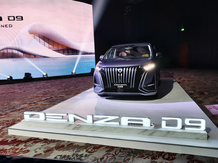 Berapa Harga Mobil Listrik BYD Denza D9 Terbaru April 2025? Sukses Jadi Mobil Listrik Terlaris!