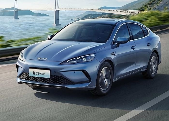BYD Seal 05 Hybrid Akan Meluncur, Fitur Menggoda Harga Rp200 Jutaan