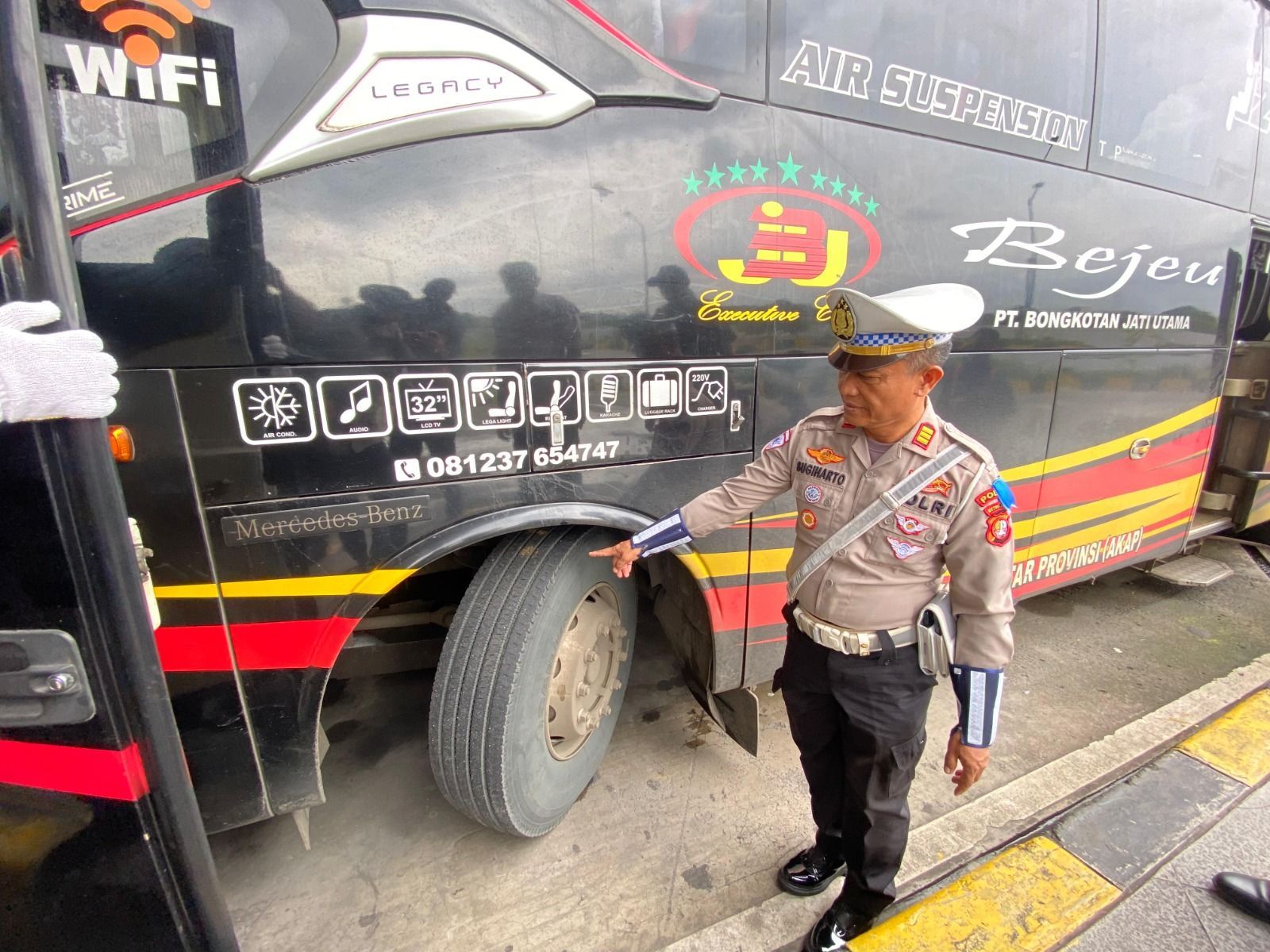 Polda Metro Sidak Terminal Pulo Gebang, Bus Pakai Klakson Telolet Ditindak!
