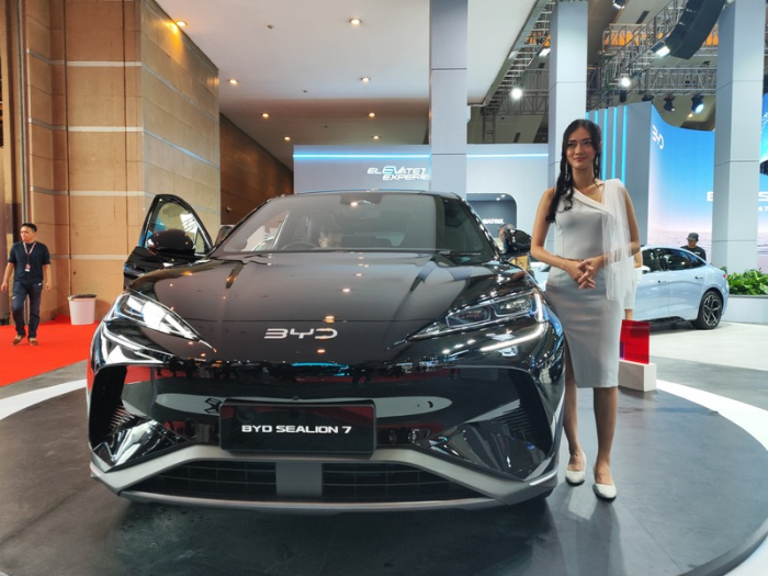 BYD Sealion 7: Cek Desain Interior, Fitur dan Performa