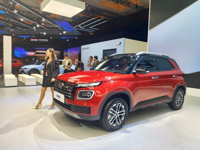 Spesifikasi dan Fitur Canggih yang Ditawarkan Hyundai Venue Terbaru, Worth It Gak?