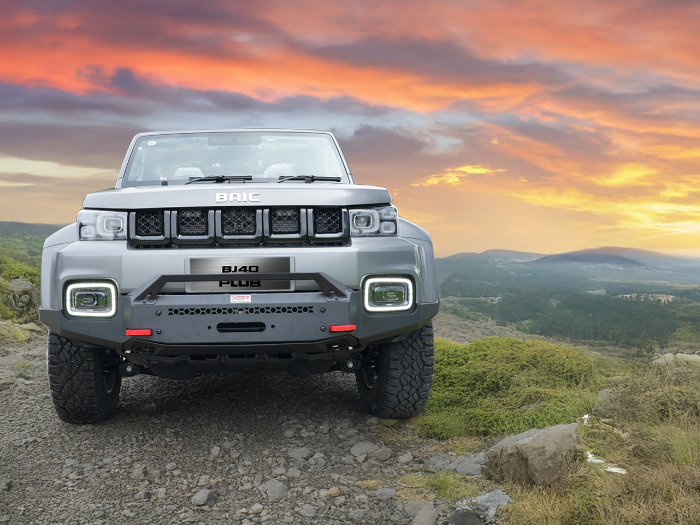 BAIC BJ40 Plus Champion Edition Kini Hadir Tanpa 4 Pintu, Harga Rp825 Juta