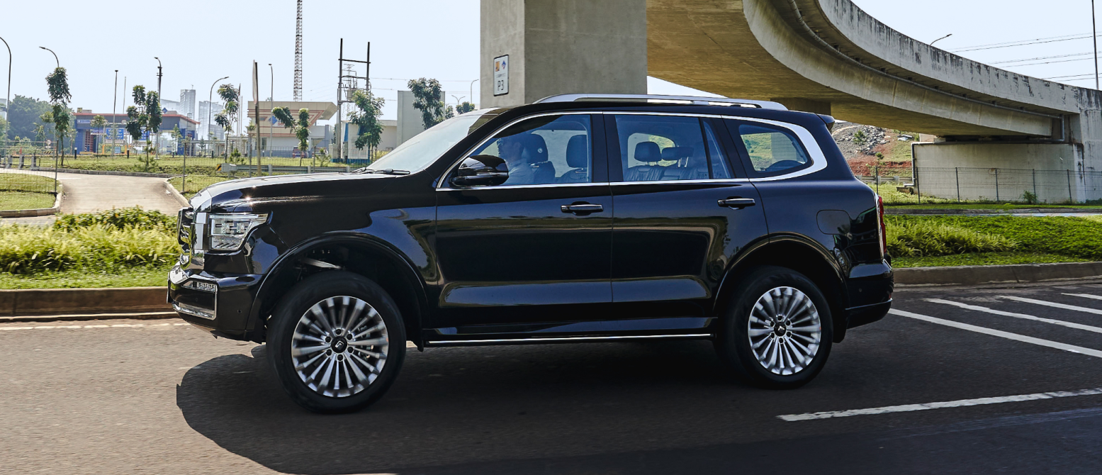 5 Kelebihan GWM Tank 500 HEV Terbaru 2025: SUV Super Gagah dengan Mesin Hybrid yang Irit!