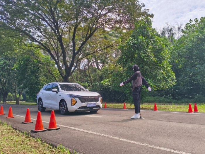 Ngetes GWM Haval Jolion Ultra Hasil Produksi Bogor: Bisa Ngerem Sendiri, Fitur Rasa Mobil Sport