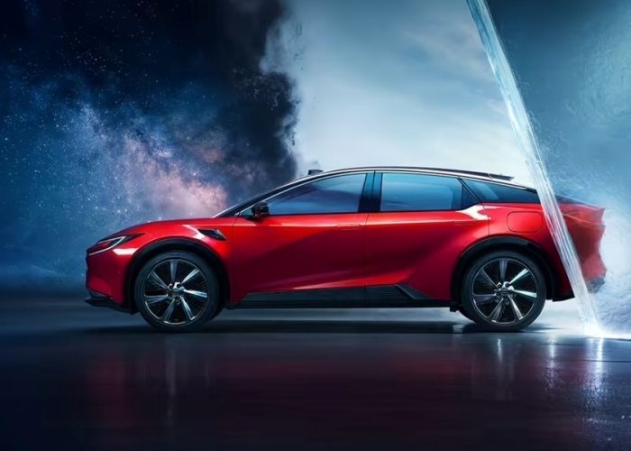 Toyota Luncurkan SUV Listrik bZ5 Pakai Baterai BYD, Desain Terinspirasi ‘Hiu Martil’