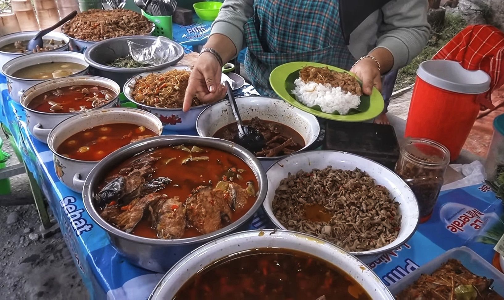 Sego Gobyos Mbak Sari, Surga Kuliner Pedas di Semarang