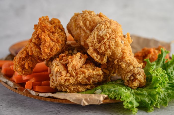 Rahasia Membuat Ayam Kentucky Renyah ala KFC di Rumah