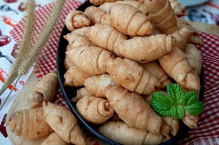 4 Resep Pisang Molen Renyah dan Empuk, Cara Membuatnya Mudah!
