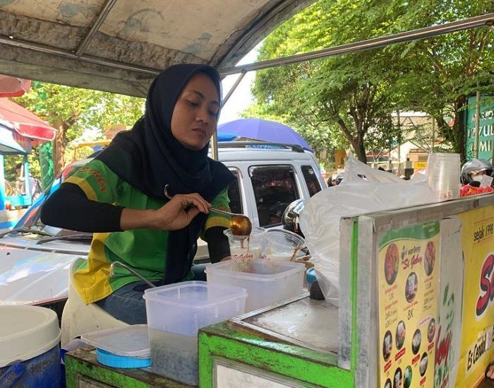 Es Cendol Legendaris Ini Dijual di Atas Mobil Pickup di Yogyakarta Sejak 1998, Ada Varian Rasanya