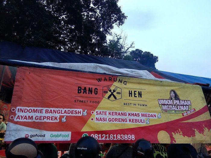 Nikmatnya Indomie Bangladesh Warung Bang Hend, Mie Berempah ala Warmindo Terkenal di Medan