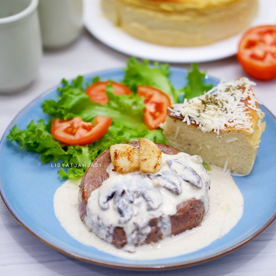 Resep Steak Creamy Mushroom Sauce Mudah, Lezat Bergizi!