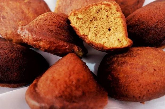 Yuk Cobain ‘Bolu Cukke’, Kudapan Khas Bugis Sulawesi Selatan yang Berbahan Beras dan Gula Aren
