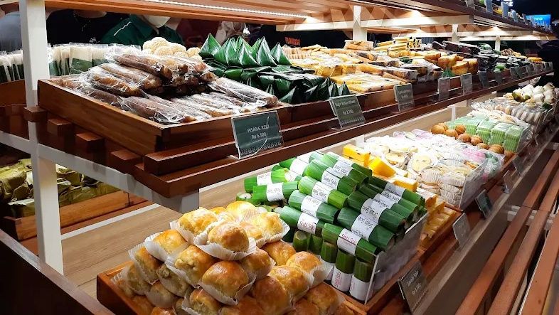 Singgah di Gerai Jajanan Pasar Sari Sari, Hadirkan Lezatnya Kuliner Nusantara di Mal Sarinah