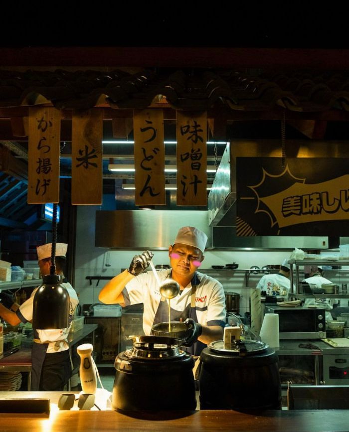 Yabe Izakaya, Restoran Ramen yang Suasanannya Jepang Banget, Lokasinya di Bandung