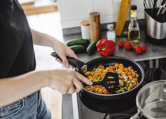 5 Ide Menu Makanan Sahur untuk Anak Kost, Cocok Untuk Hemat Budget!