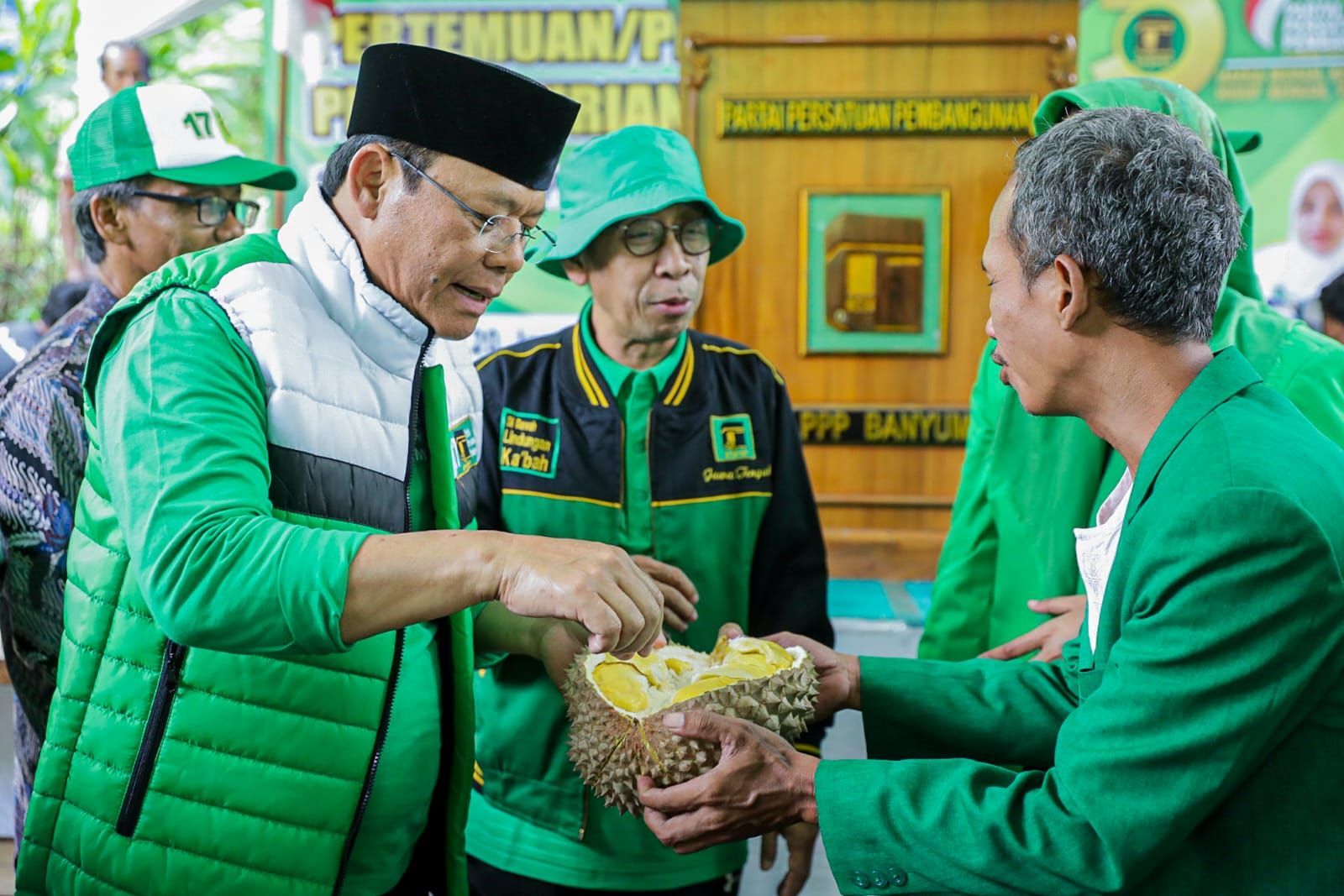  Mardiono Dorong Durian Bawor Go Internasional Jadi Buah Tangah Khas Banyumas