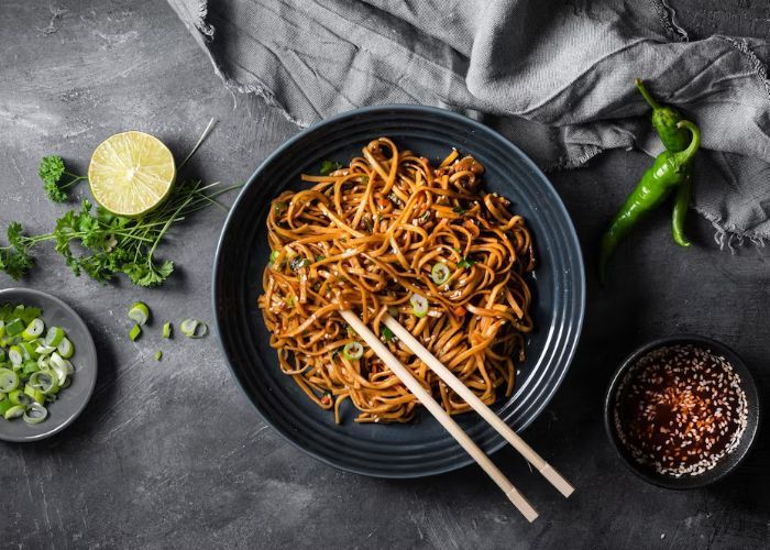 Resep Mie Panjang Umur Khas Imlek, Simpel Bisa Dibuat Sendiri di Rumah