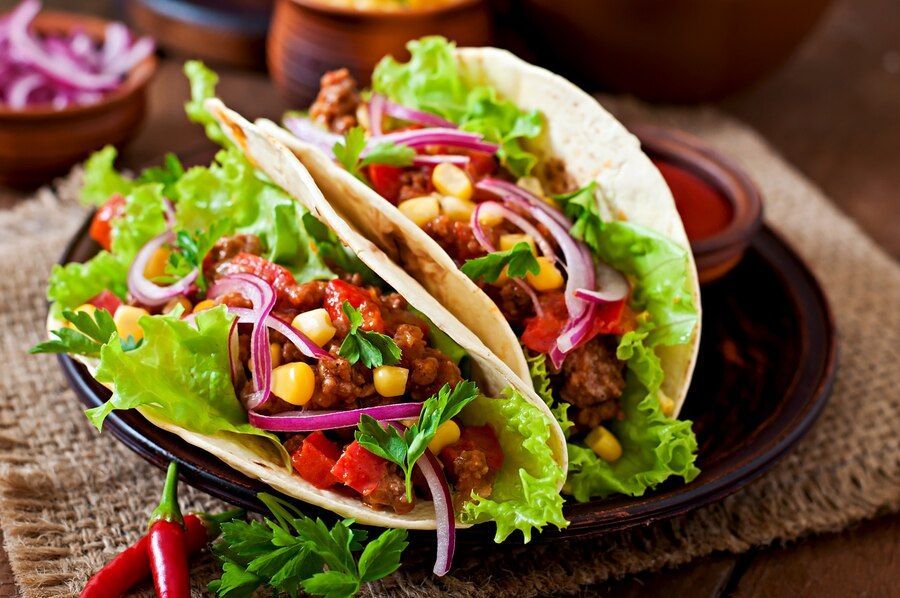 Mengenal Taco Salad, Hidangan Asal Disneyland yang Mudah Dibuat di Rumah