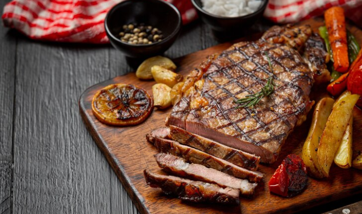 Resep Steak Daging yang Empuk Mirip Hidangan Restoran untuk Menu Idul Adha