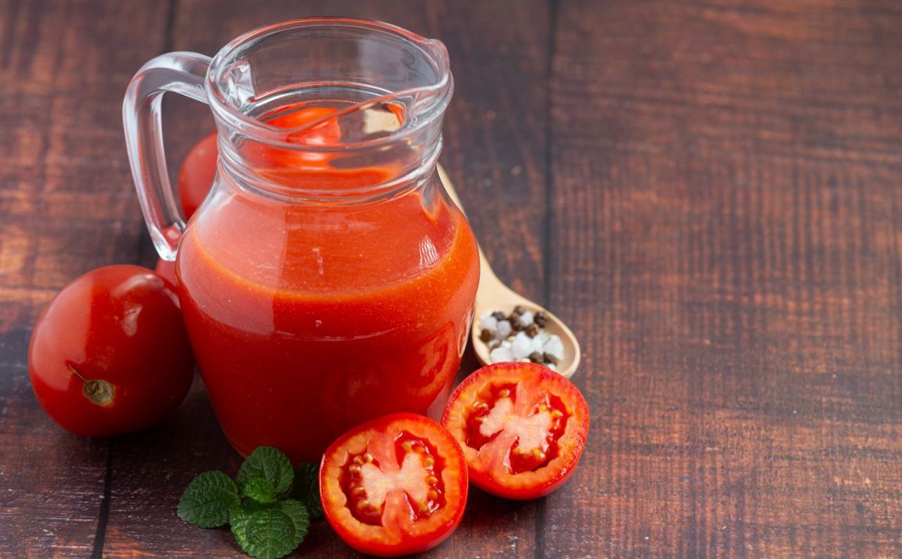 Wajib Coba! Resep Jus Tomat Lemon untuk Turunkan Asam Urat secara Alami