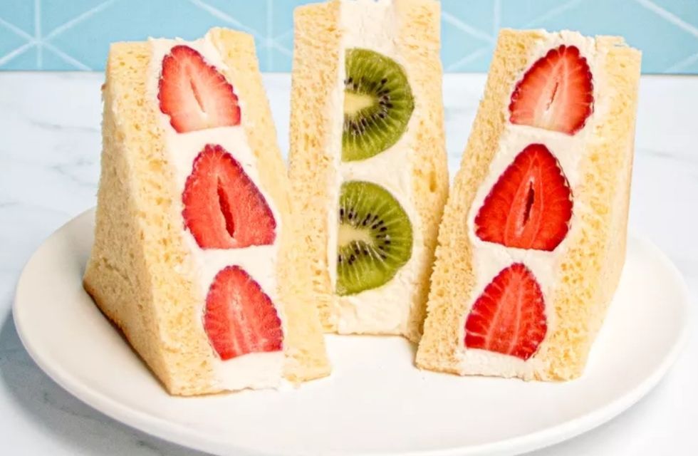 17 Ide Nama Usaha 'Fruit Sando' Kekinian, Bikin Pelanggan Auto Laper Mata!